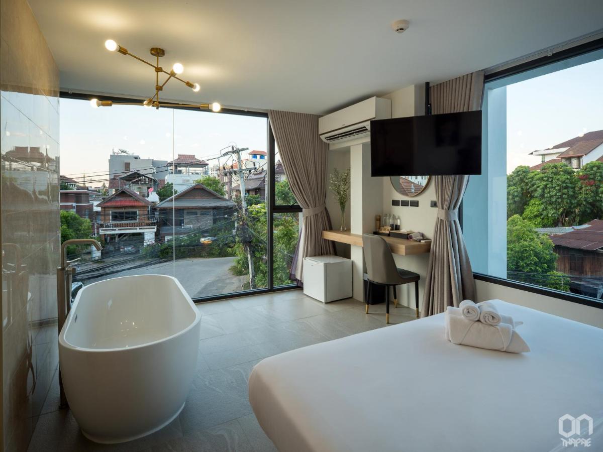 On Thapae Gate Chiangmai Hotell Chiang Mai Eksteriør bilde